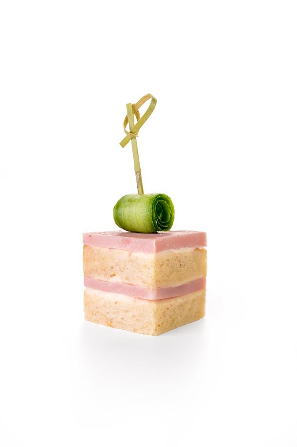 Клаб сэндвич с ветчиной и сыром