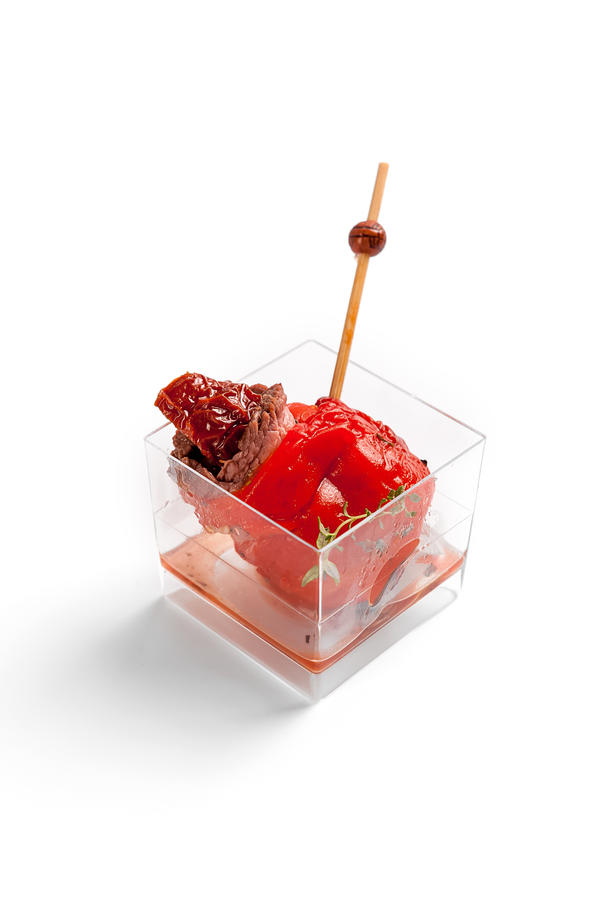 Рулетики с ростбифом