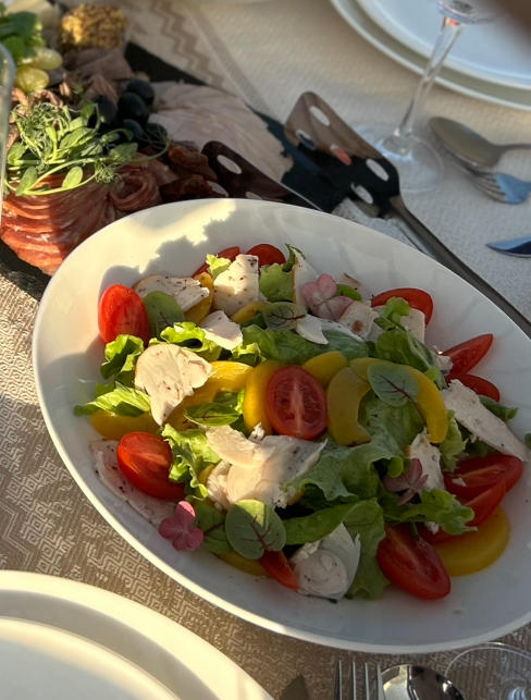 Цезарь с курочкой