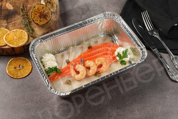 Рыбные слайсы и тигровые креветки песто