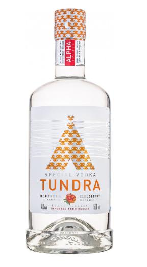 Водка Tundra Северная морошка, 0.5л