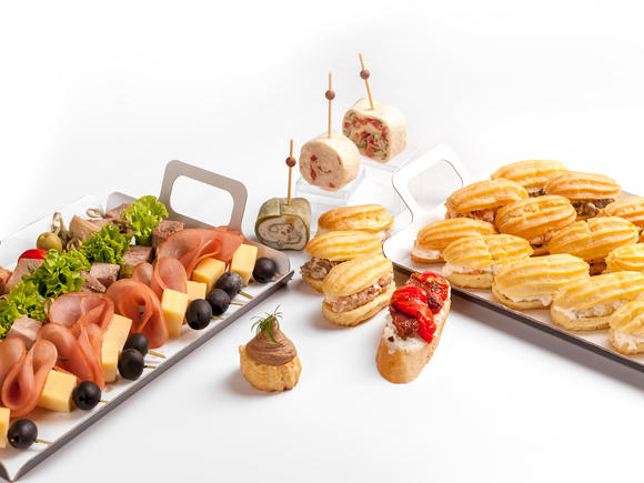 Недорогой фуршетный сет на 10 персон в Иркутске