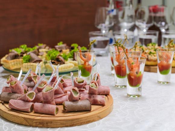 Сет закусочный на 20 персон в Иркутске