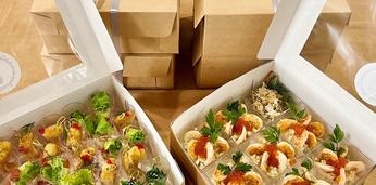 Доставка холодных закусок и порционных салатов на 50 гостей