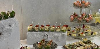 Закуски и канапе на 26-30 персон