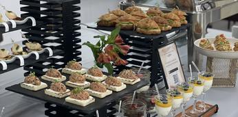 Легкий кофе-брейк на 15-20 персон